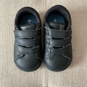 K-Swiss Boys Black Sneakers size baby/toddler 4.5